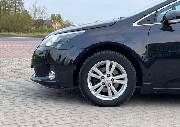 Toyota Avensis cena 36900 przebieg: 241000, rok produkcji 2013 z Pułtusk małe 326